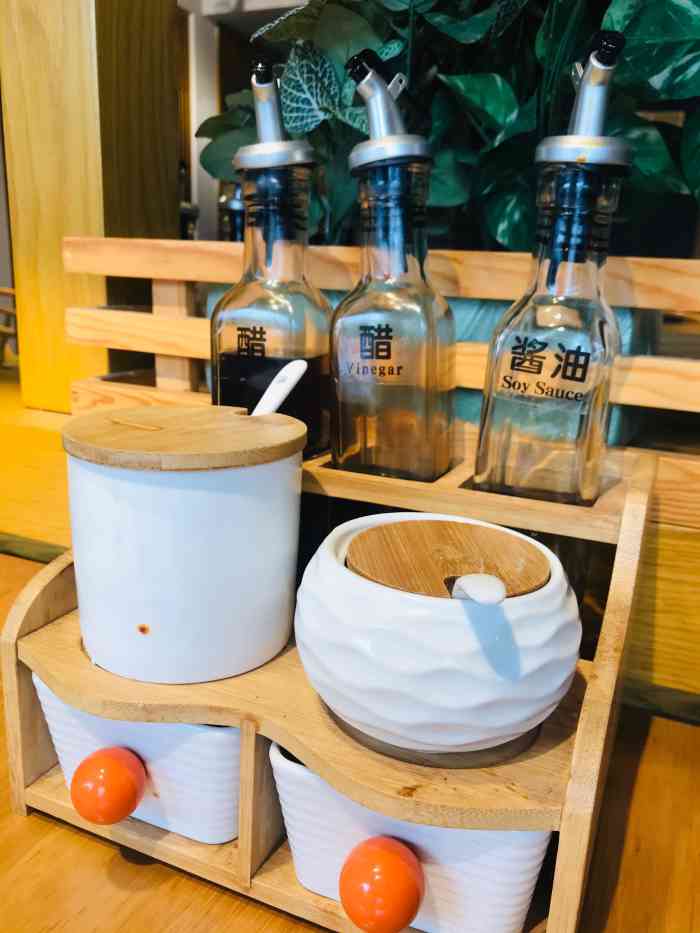 伊喜餐厅(学院路店)-"好多没来了,没想到竟然这么火979797.