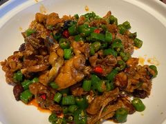 紫苏香辣牛蛙-凤凰湘语·湘粤鲜融(浦东旗舰店)