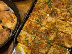 千页豆腐-老东镇啤酒屋海鲜加工·蒸汽海鲜·海鲜烧烤(台东店)