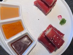 -蝴蝶里·粤菜·点心(滨江龙湖店)