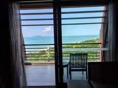 -三亚湾海居铂尔曼度假酒店