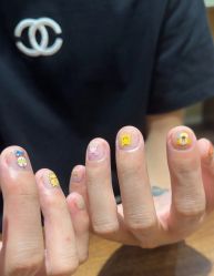 -蜜丝卡伦美甲美睫半永久