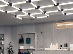 -M Stand(南京紫峰大厦店)