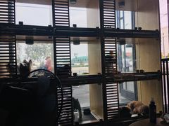 -哈尼爱宠·宠物生活会馆