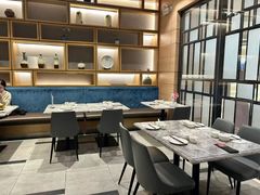 -乐忻皇朝(上海中心大厦店)