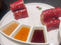 -蝴蝶里·粤菜·点心(滨江龙湖店)