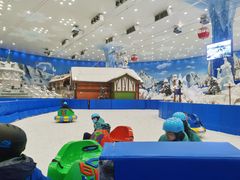 -长沙湘江冰雪世界