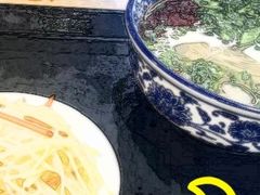 -陇上全荟兰州传统牛肉面(延吉路店)