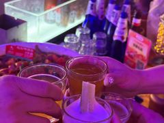 -喜鹊音乐酒馆(西街店)