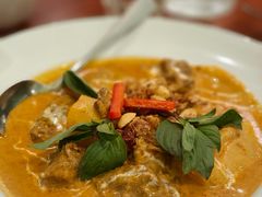 -Thai Pothong Restaurant