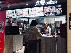 门面-肯德基(三元桥东店)
