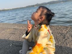 -好利来(湖滨银泰in77店)