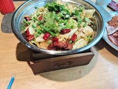 -自贡盐帮菜·玩辣餐厅(樱花园西街店)