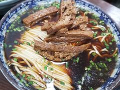 -老新隆牛肉锅贴(新街口店)