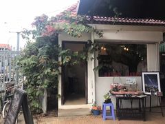 -Fresh Fruit Factory - Fruit Cuisine Restaurant