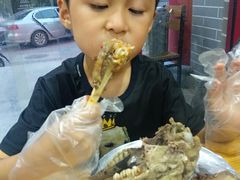 -马德国羊头名小吃(荣华锦汇店)