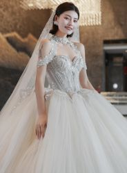 -艾米丽婚纱礼服