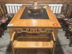 -果松木炭酸菜铜火锅·外婆参鸡汤