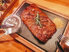 果木烤安格斯谷饲牛扒-MR.ROCKY洛奇先生·西餐&酒吧(琶醍店)