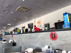 -一鼎牛鲜活牛肉城(晋江海峡国际食品城店)