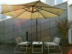 -UNI UNI(环亚凯瑟琳店)