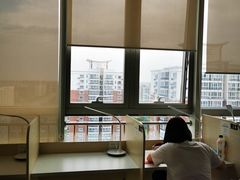 -蜜蜂读书·24h自习室(角门西店)