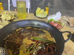 -乐闹闹重庆火鍋(民治店)