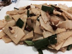 高山笋炒鲜肉-下梅人家土菜馆(历史文化餐厅度假区店)