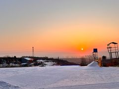 -采薇庄园四季滑雪场