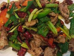 -犇逸·乐山跷脚牛肉·四川现炒(览海店)