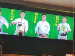 -费大厨辣椒炒肉(万家丽一店)