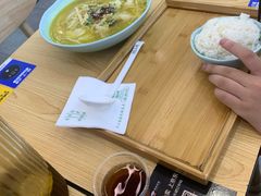 -酸小七(国华广场店)