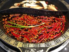 鲜菌鸳鸯锅-纸盐河码头火锅(十八梯店)