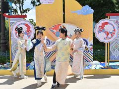 -七彩云南欢乐世界