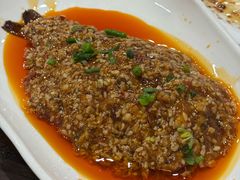 干烧黄鱼-小实惠嘉(威海路店)