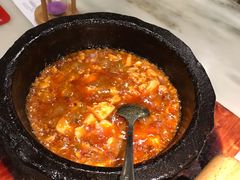 石锅麻婆豆腐-金佬馆·川菜bistro(芜湖镜湖万达店)
