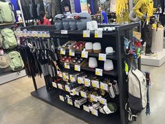 -迪卡侬(大英山店)