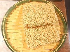 -尚尚仙·酸汤猪手·猪肚鸡火锅(华联万柳购物中心店)