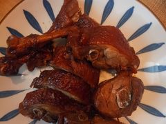 -真老大房(南京东路店)