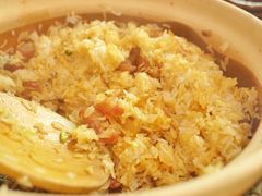 腊味煲仔饭-椰子营·椰子鸡火锅(万象里店)