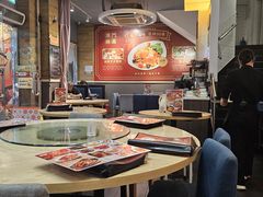 -滋味满屋美食坊(上海街店)