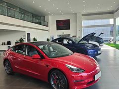-TESLA 特斯拉(北京南四环中路特斯拉中心)