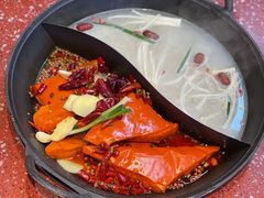 -赵美丽·重庆社区火锅·直营店(火车东站·中豪国际店)