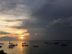 -库塔海滩
