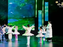 -小荧星艺校(浦东中环分校)