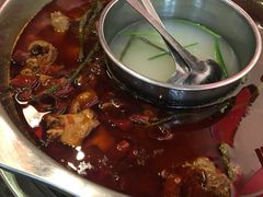 -重庆烧鸡公火锅(簋街店)