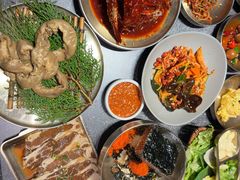 -草家酱蟹炭火烤肉店(珲春南路二店)