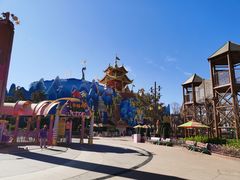 -七彩云南欢乐世界