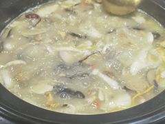 -野菌皇海景野生菌火锅(滨海大道店)