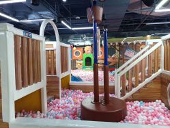 -万达宝贝王(乌鲁木齐德汇店)